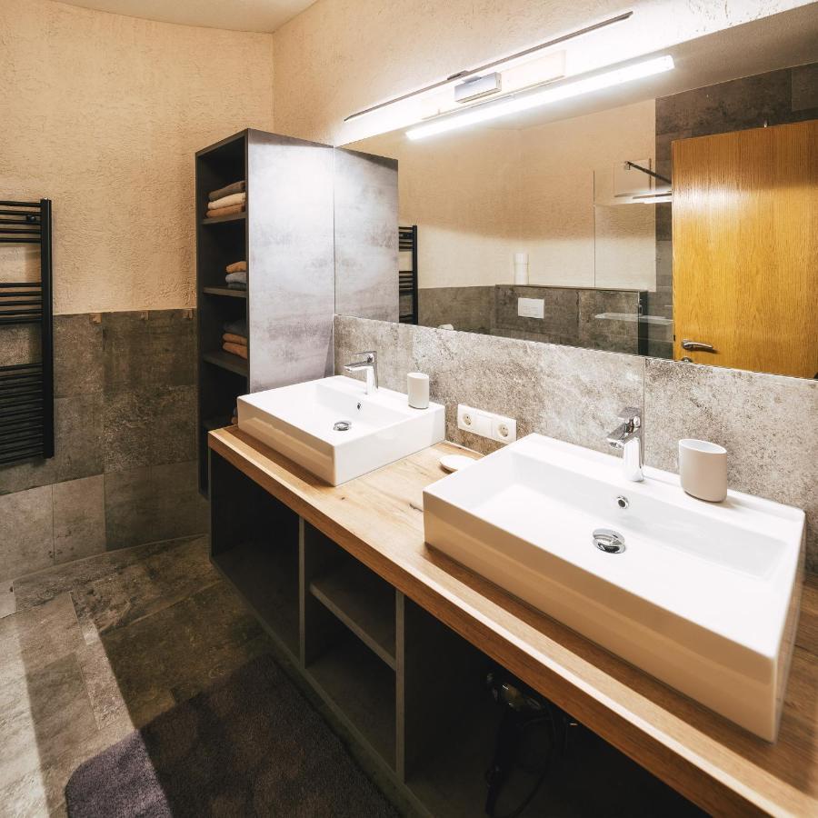 Camping Dreilaendereck Blockhuetten & Apartments リート・イム・オーバーインタール エクステリア 写真