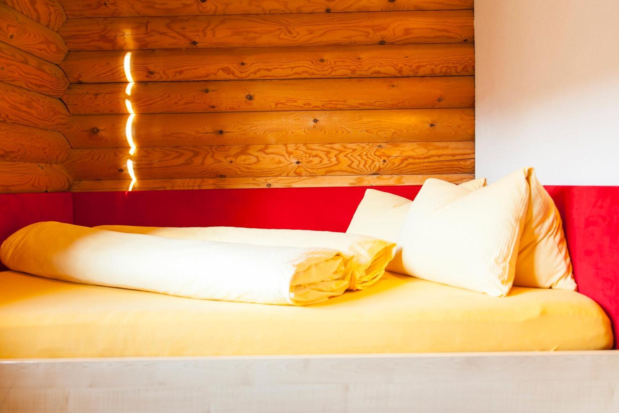 Camping Dreilaendereck Blockhuetten & Apartments リート・イム・オーバーインタール 部屋 写真