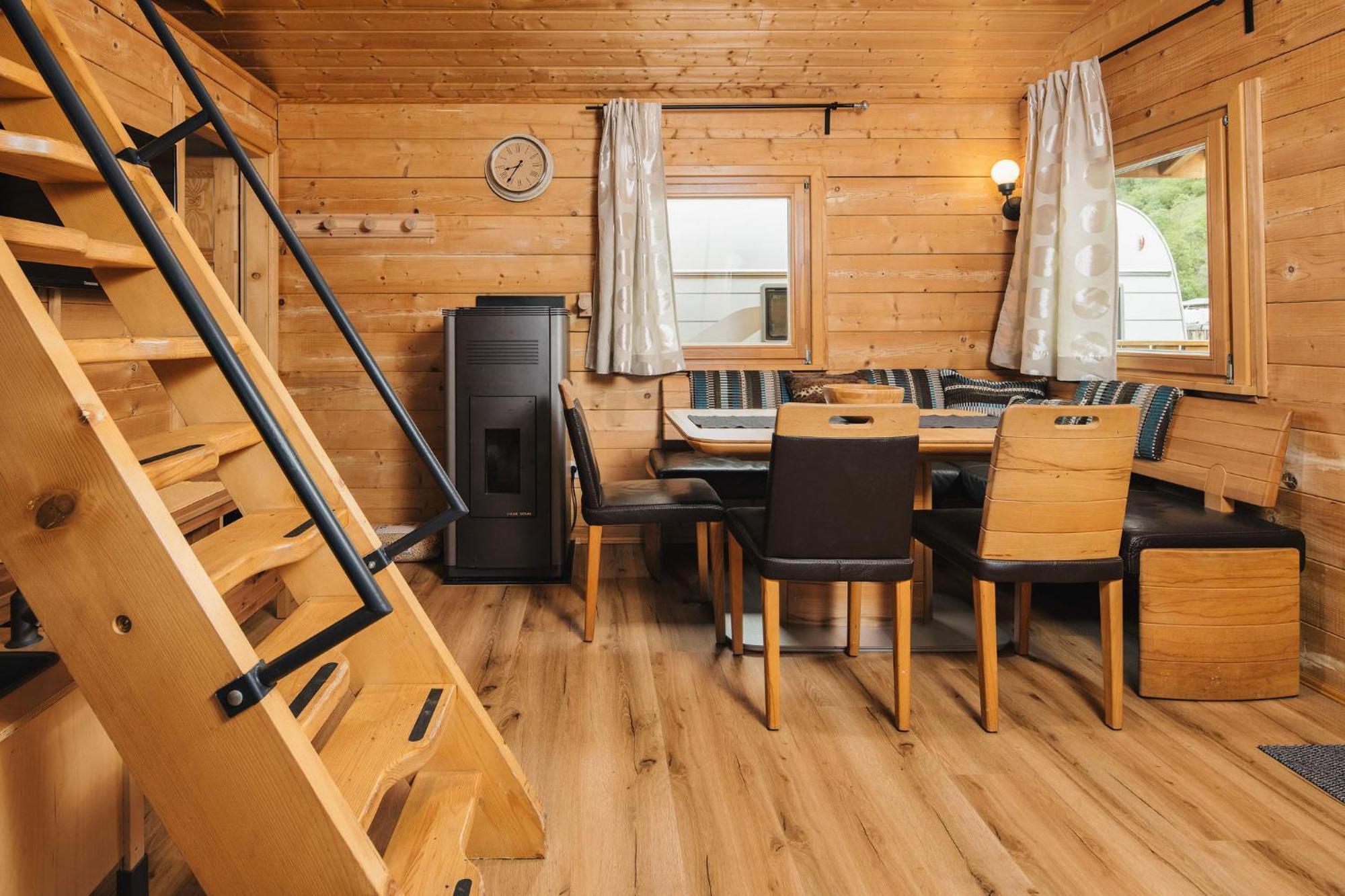 Camping Dreilaendereck Blockhuetten & Apartments リート・イム・オーバーインタール エクステリア 写真