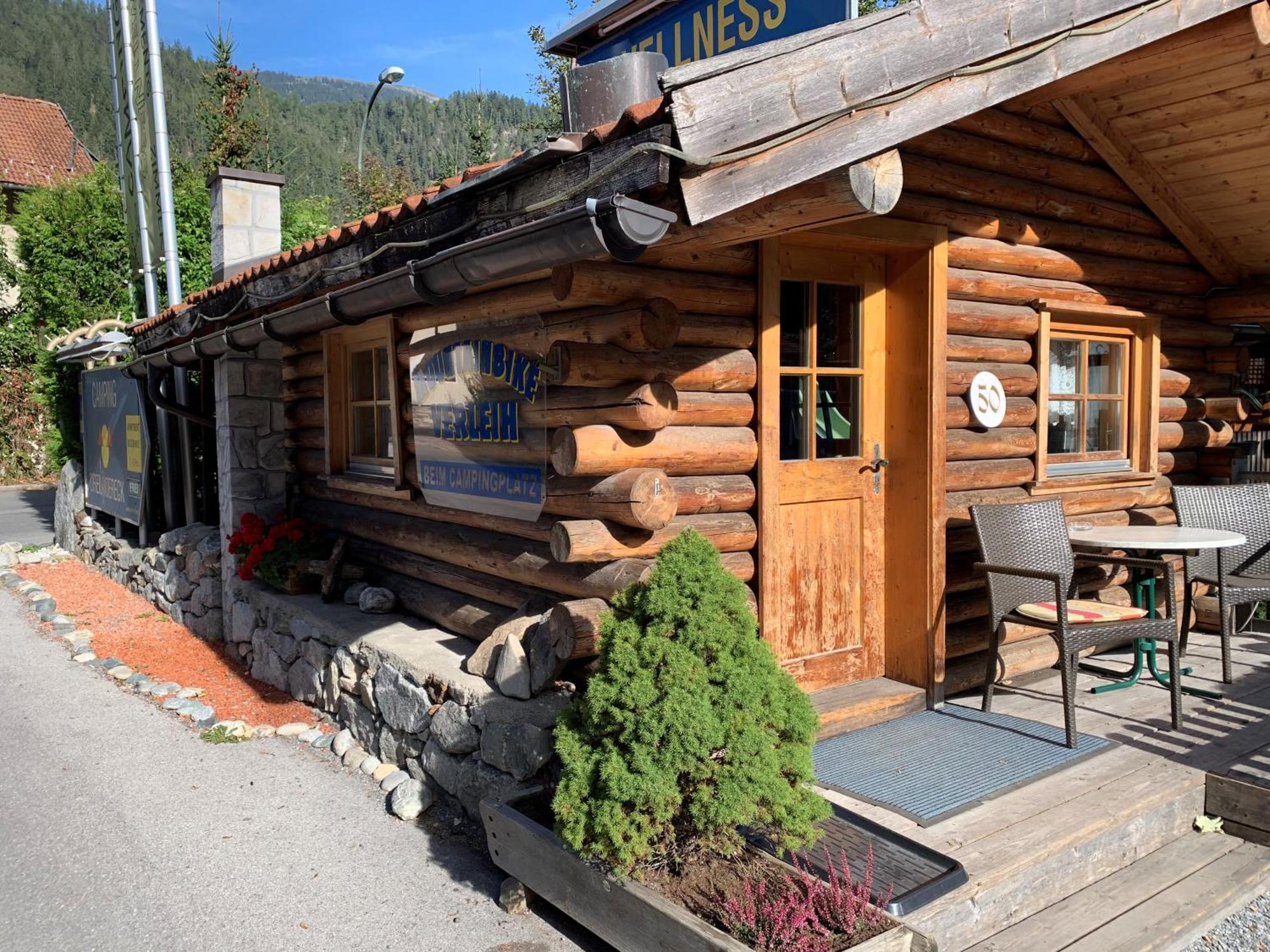 Camping Dreilaendereck Blockhuetten & Apartments リート・イム・オーバーインタール エクステリア 写真
