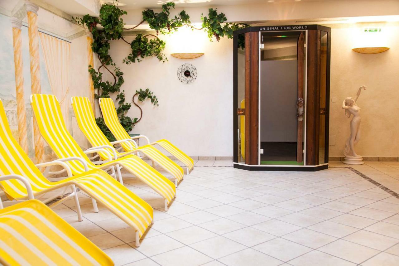 Camping Dreilaendereck Blockhuetten & Apartments リート・イム・オーバーインタール エクステリア 写真